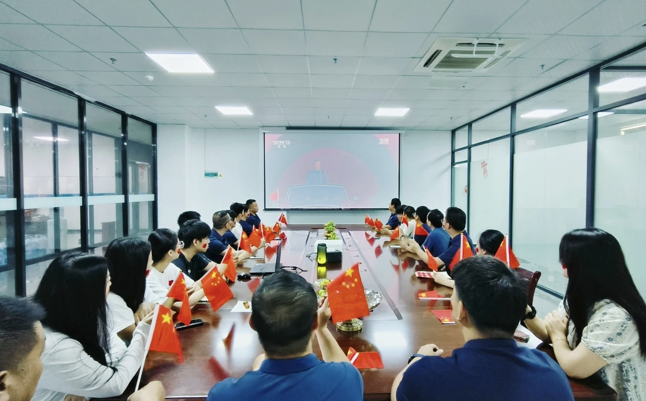 【福建圣新防科技】专业防窃听/偷拍检测仪 | 军队政府机要场所安全检测 | 全国上门服务
